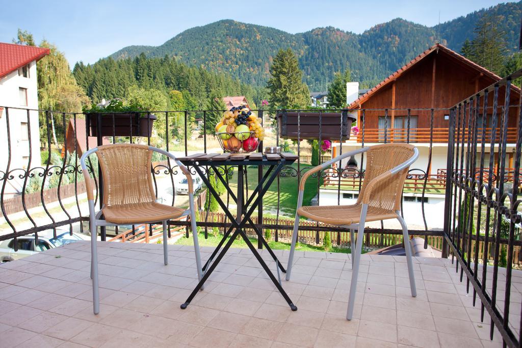 Pension Pantheon Poiana Brasov Ruang foto